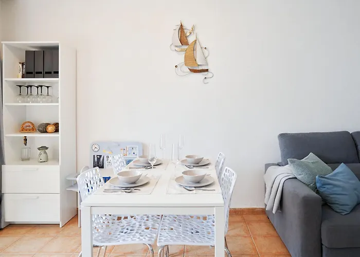 Oasis De Lia -puerto Santiago * Puerto de Santiago (Tenerife)