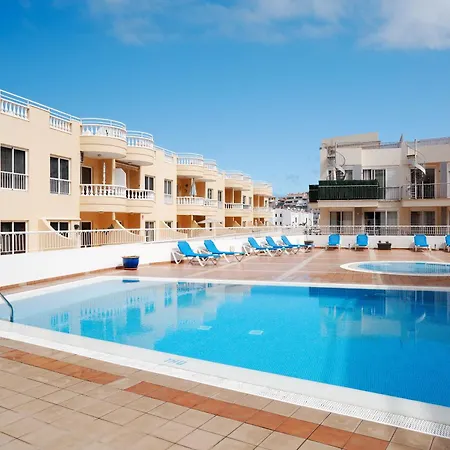 Oasis De Lia -puerto Santiago *